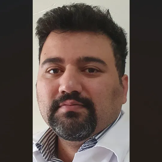 دکتر امید خشنود