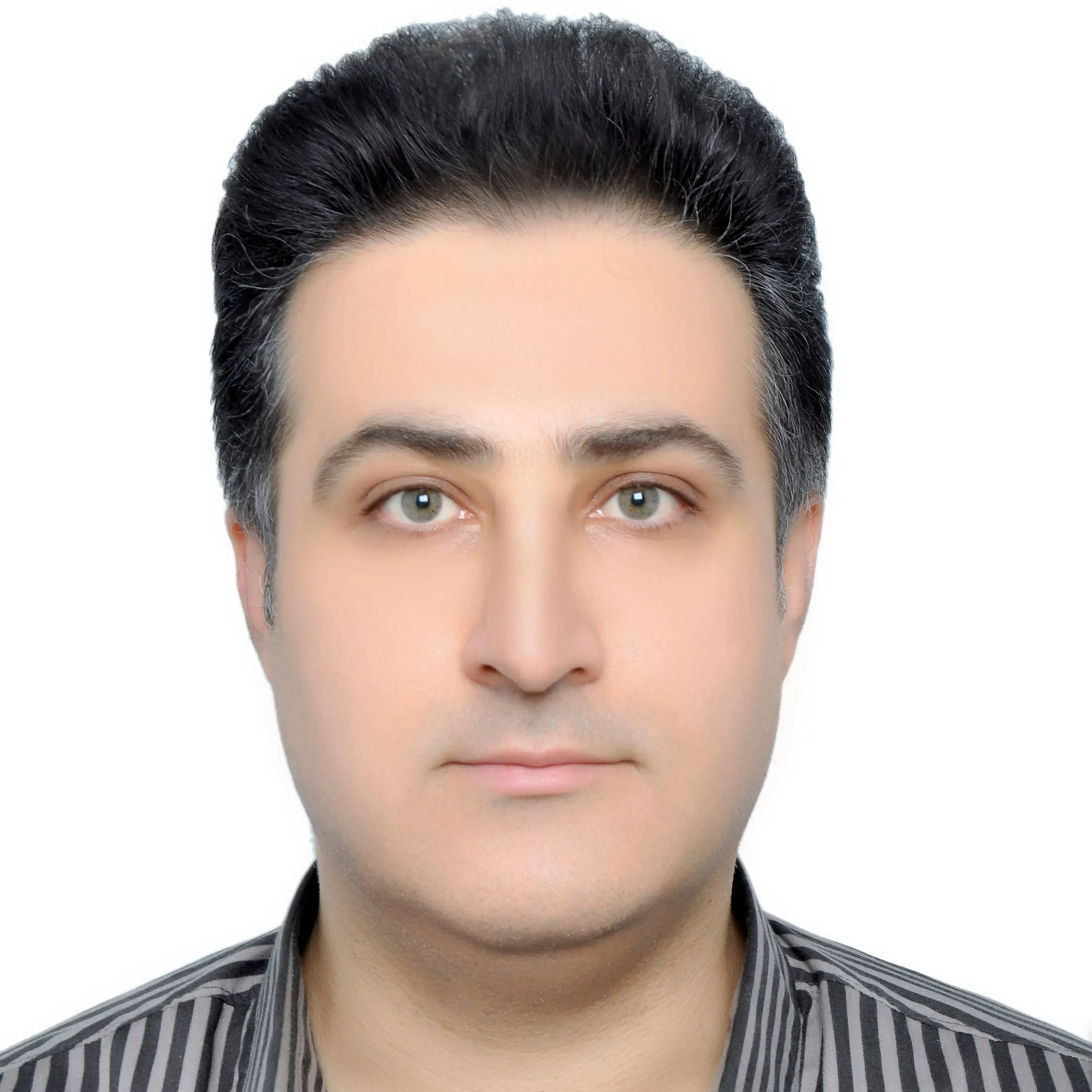 دکتر صادق فریور