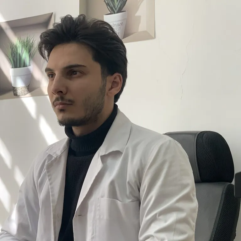 هادی نصیری گرنگاه