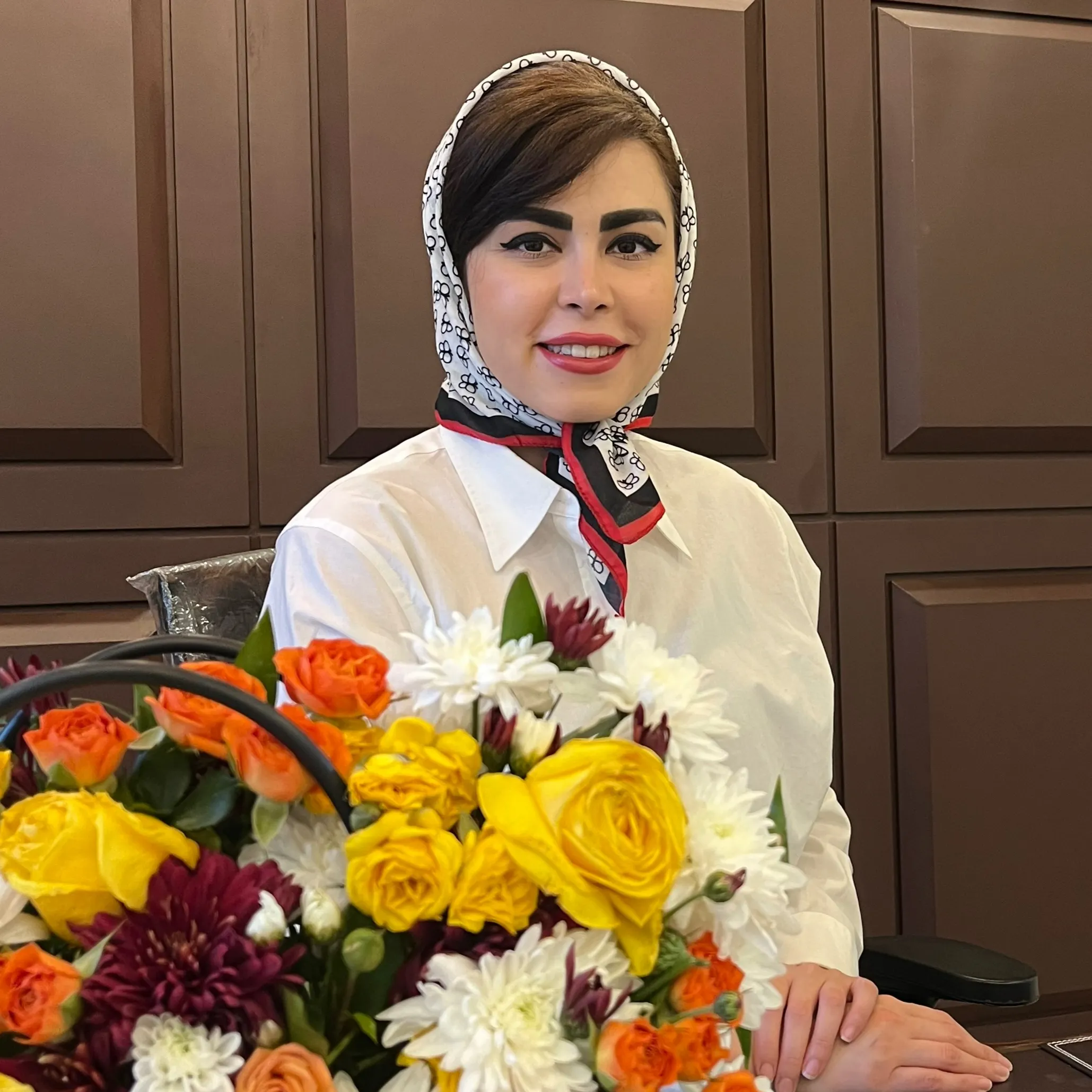 دکتر سیده گلناز سیدین