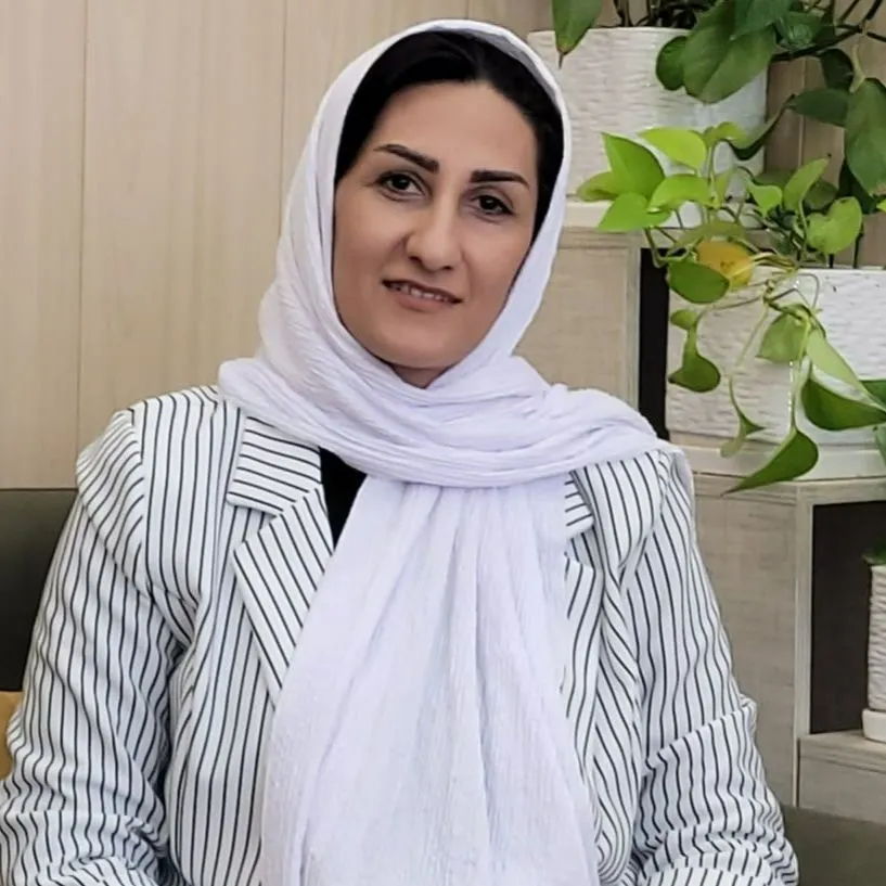 نرگس صانعی