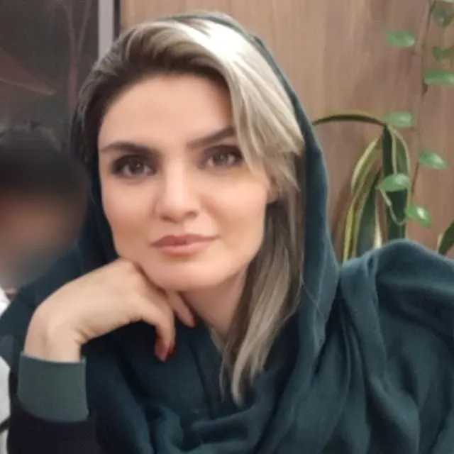 آذین پهلوان