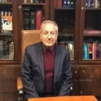 دکتر حسین آئینه چی
