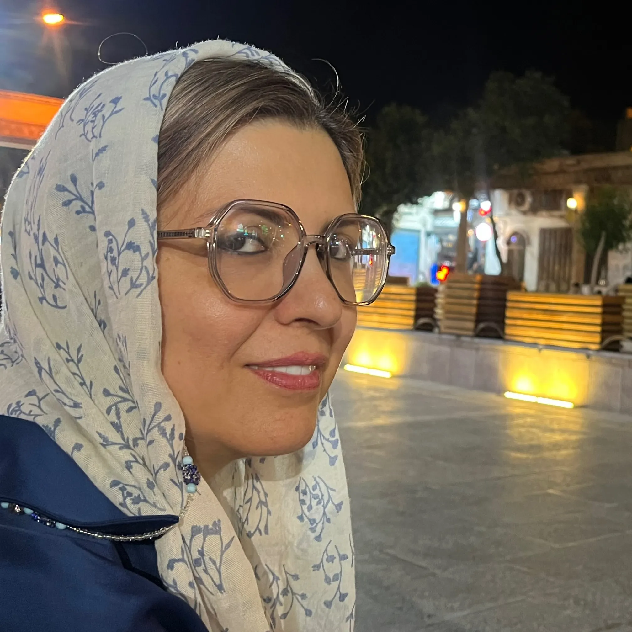شیلا ایزدی