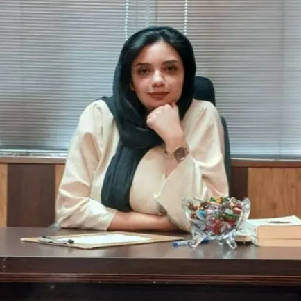 نگین نیاورانی