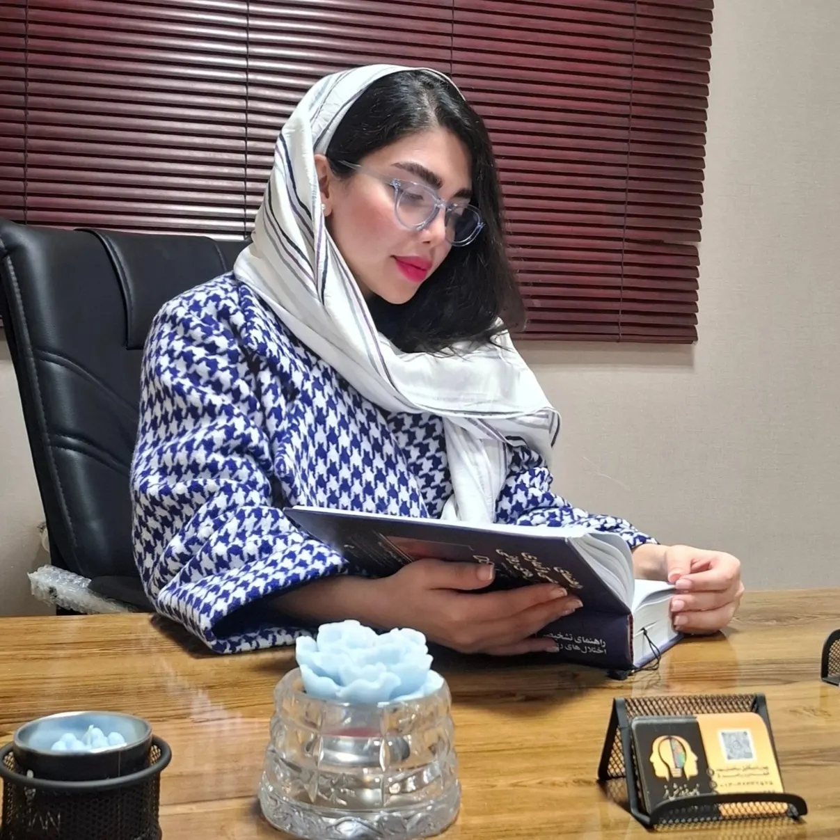 افسانه کریمی