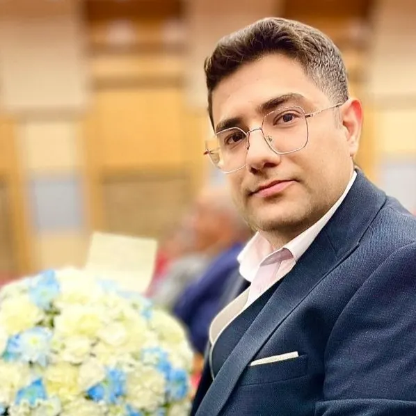 دکتر محمد یاریان