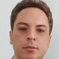 فرشاد همتی