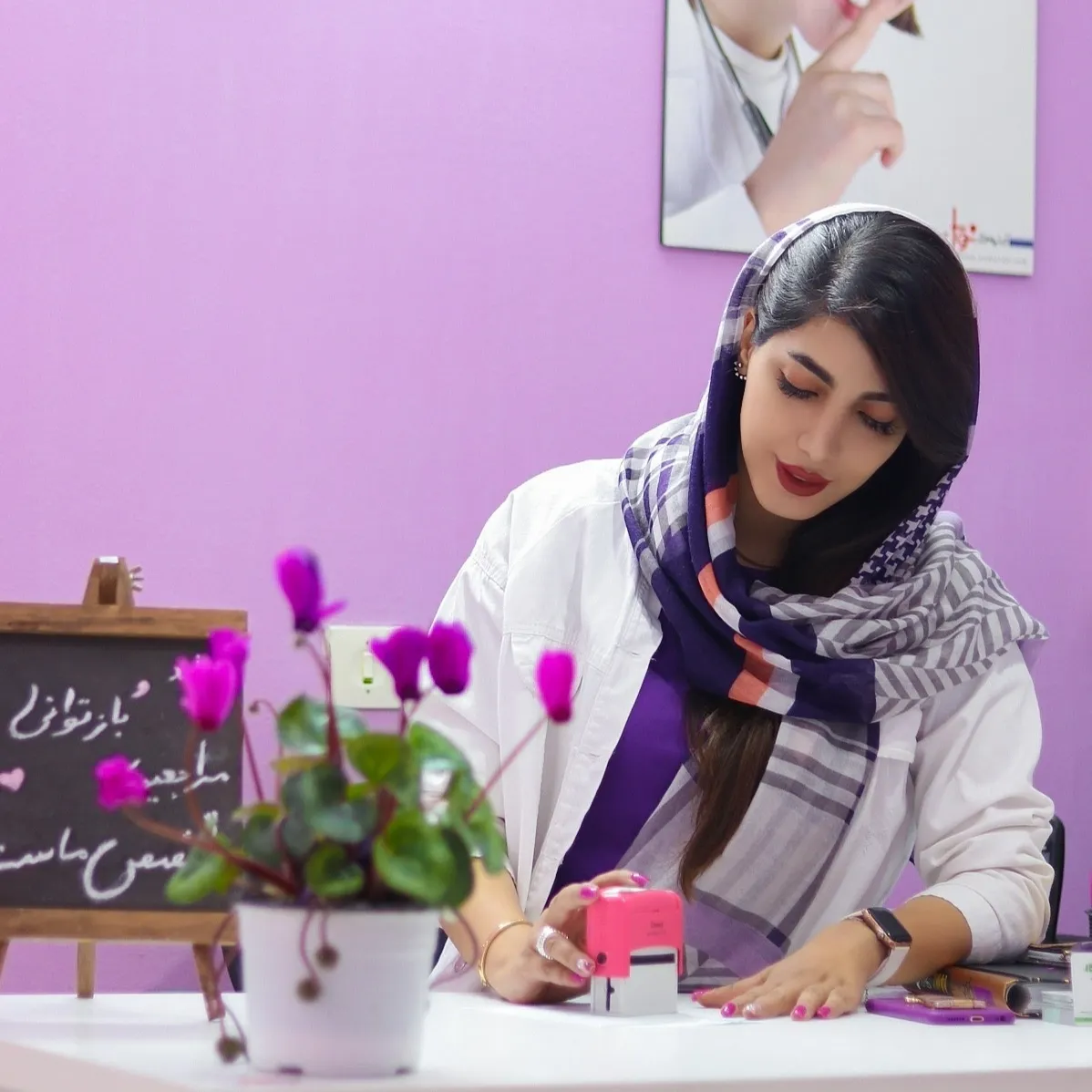 فائزه صادقی