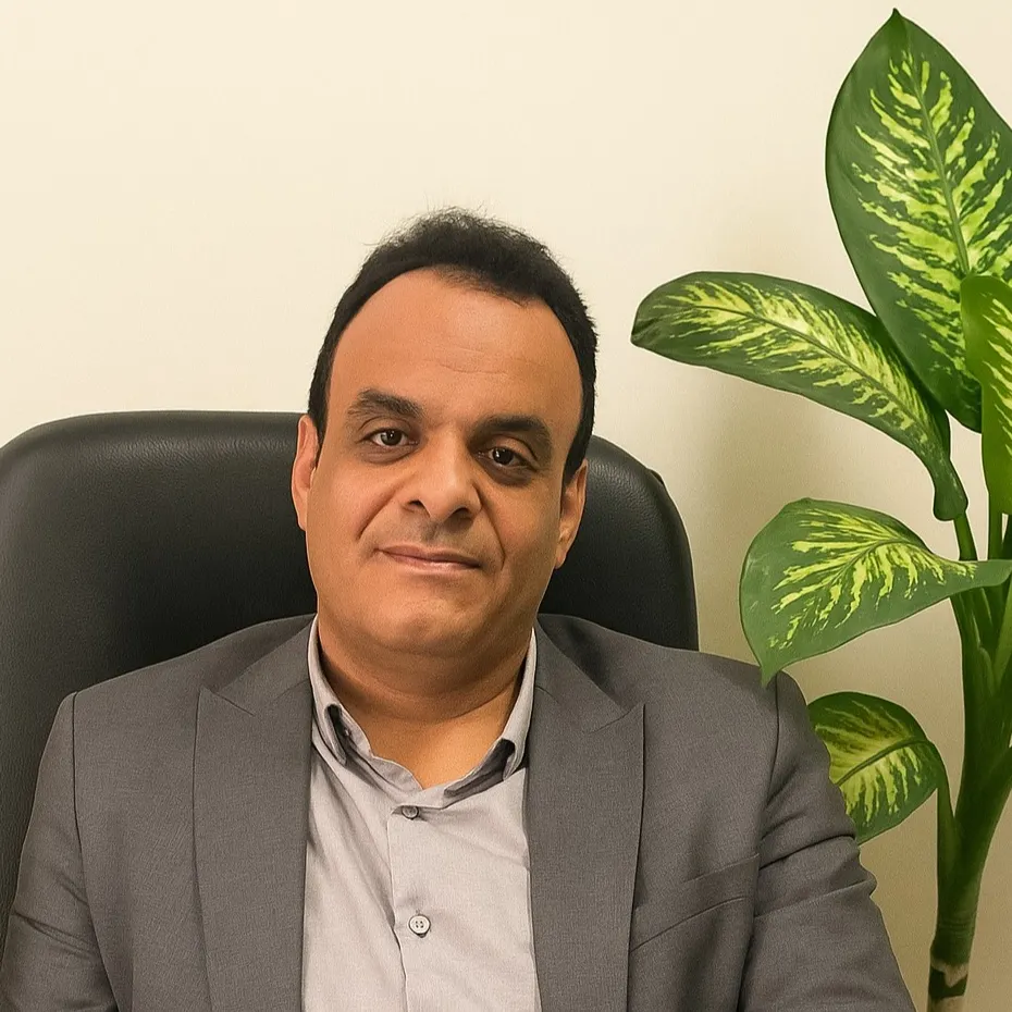 دکتر علیرضا عزیزی