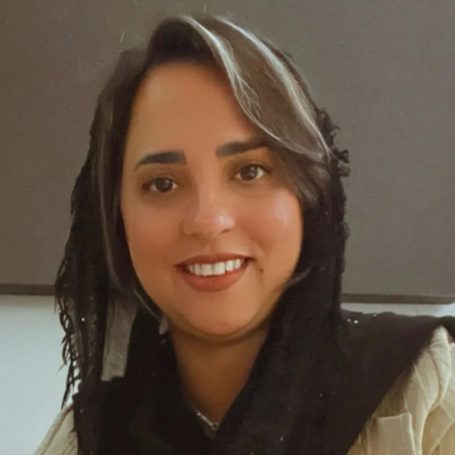 دکتر نادیا صفا