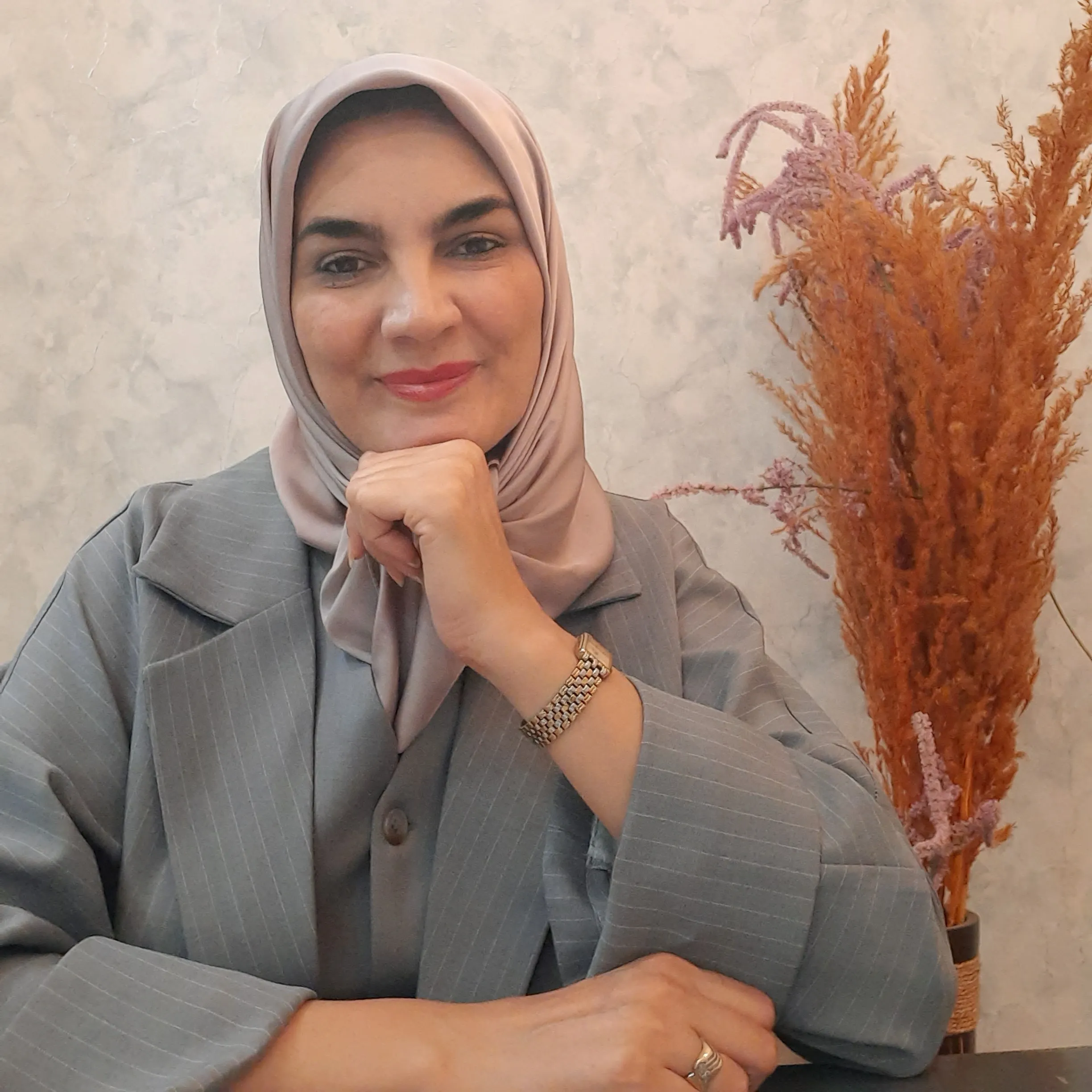 دکتر زهرا محمودی