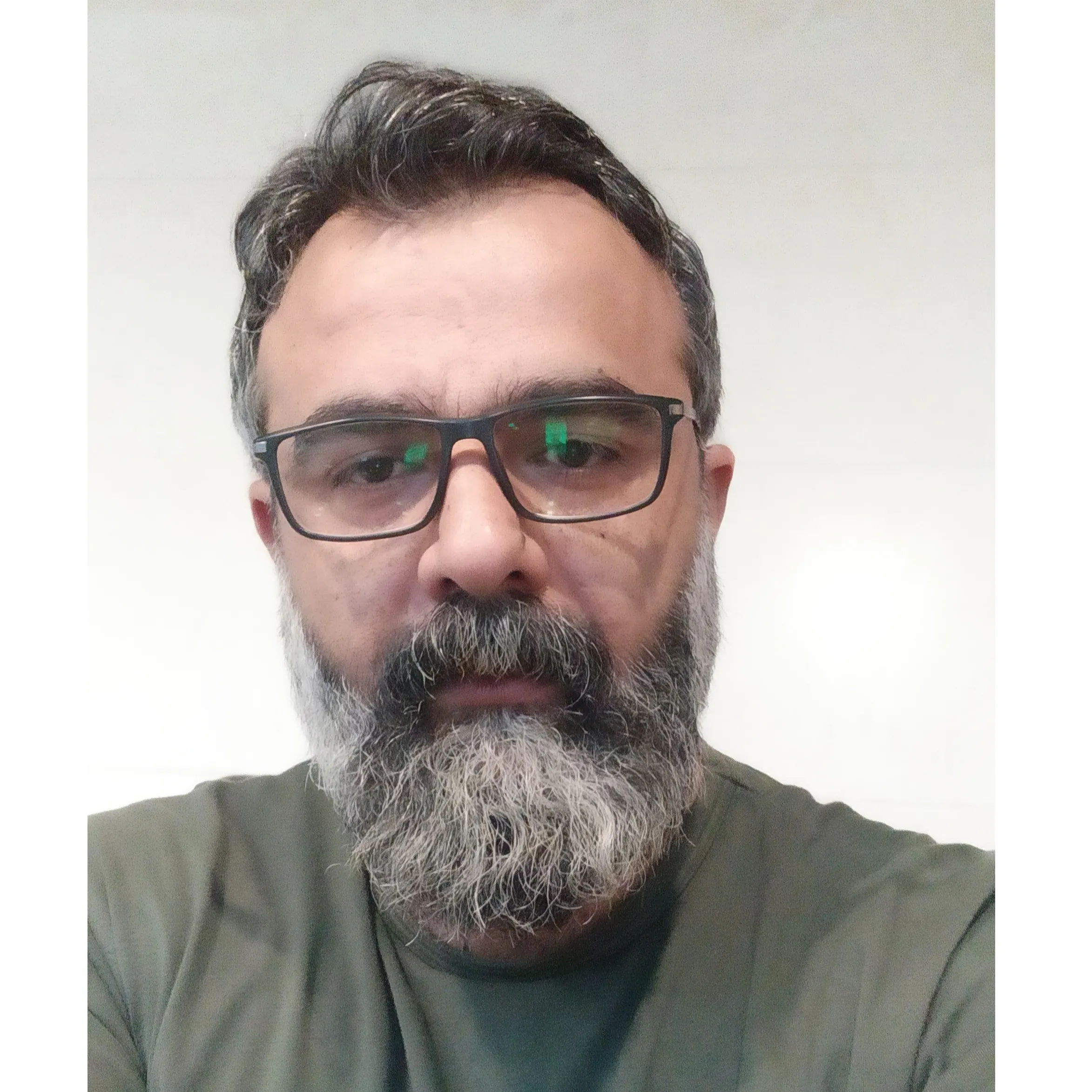 احمد دولت آبادی