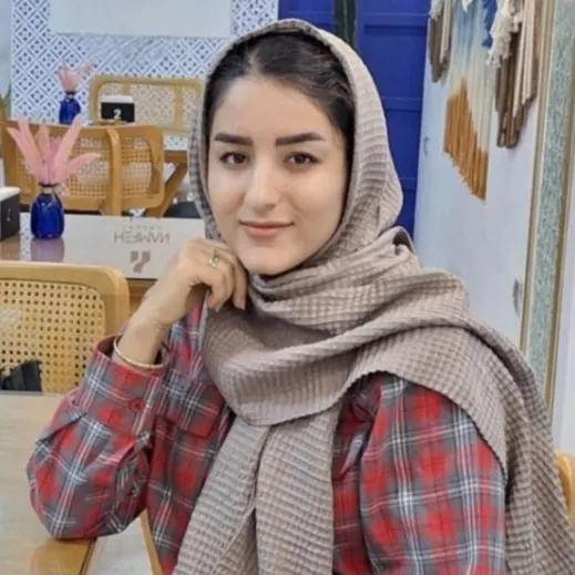 مهسا محمدعلی زاده