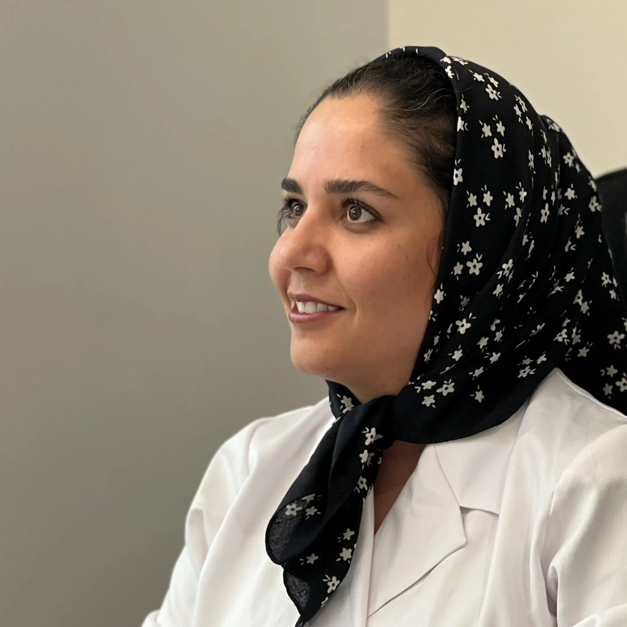 دکتر نگار فیضی