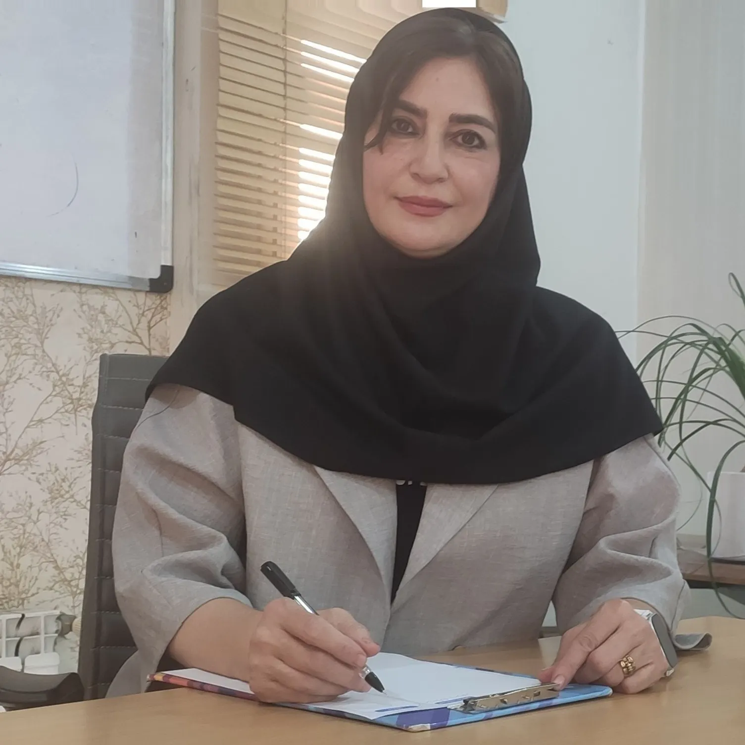 سیده فاطمه خادم تاسندهی