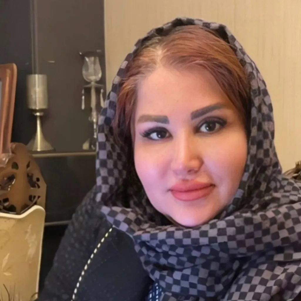 دکتر مهناز آخوندزاده
