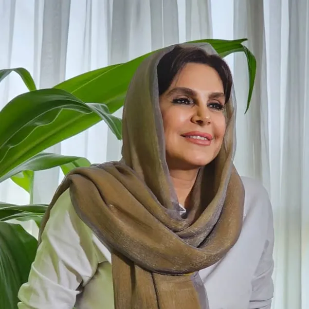 زهرا توکلی