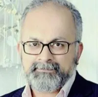 دکتر مصطفی جلالی فخر