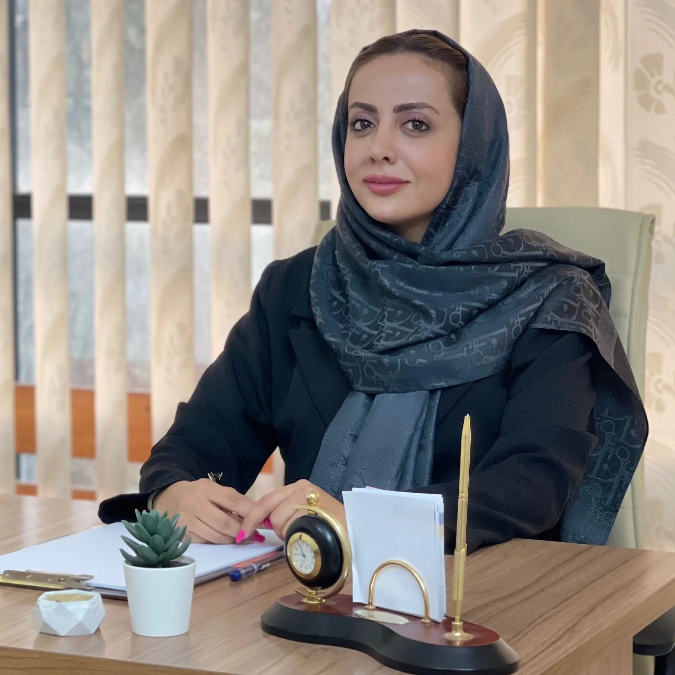 مریم عدلو