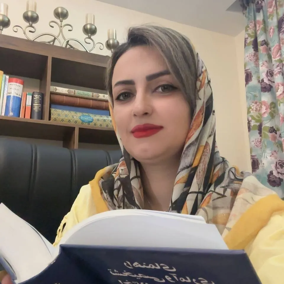 نسیم نجفی
