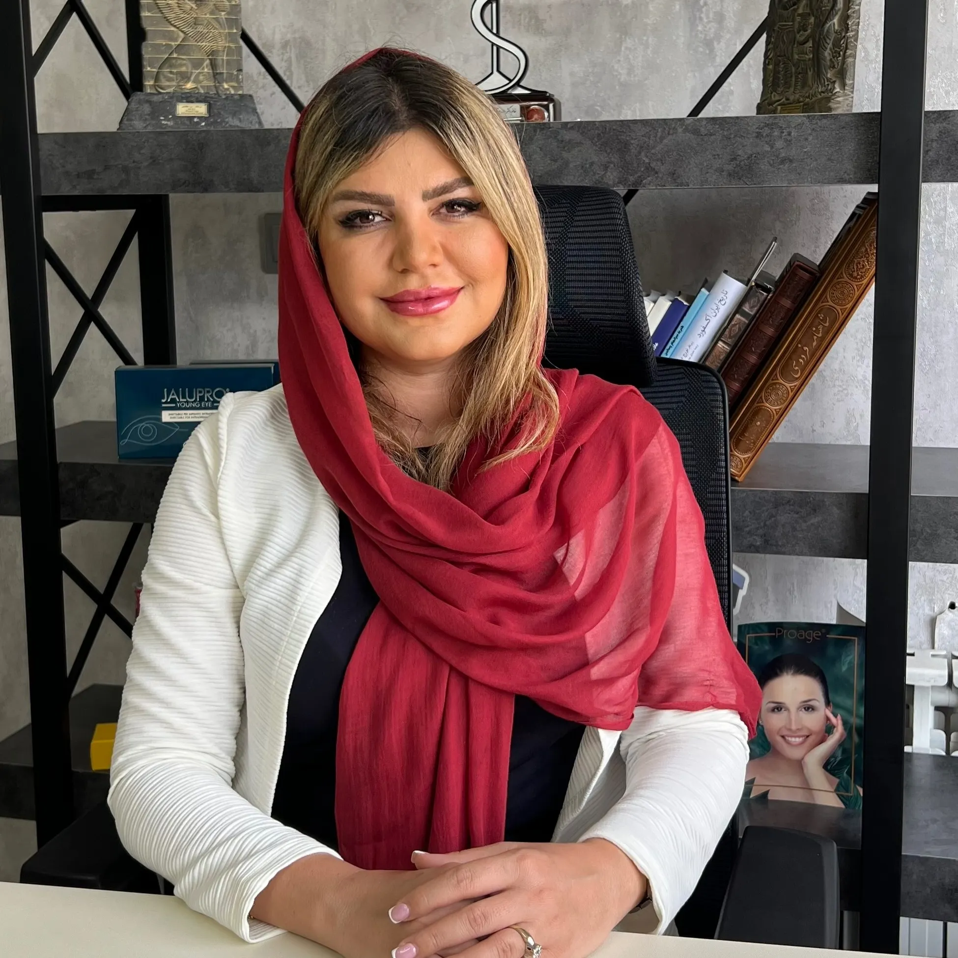 دکتر دلارام آقایی فیشانی