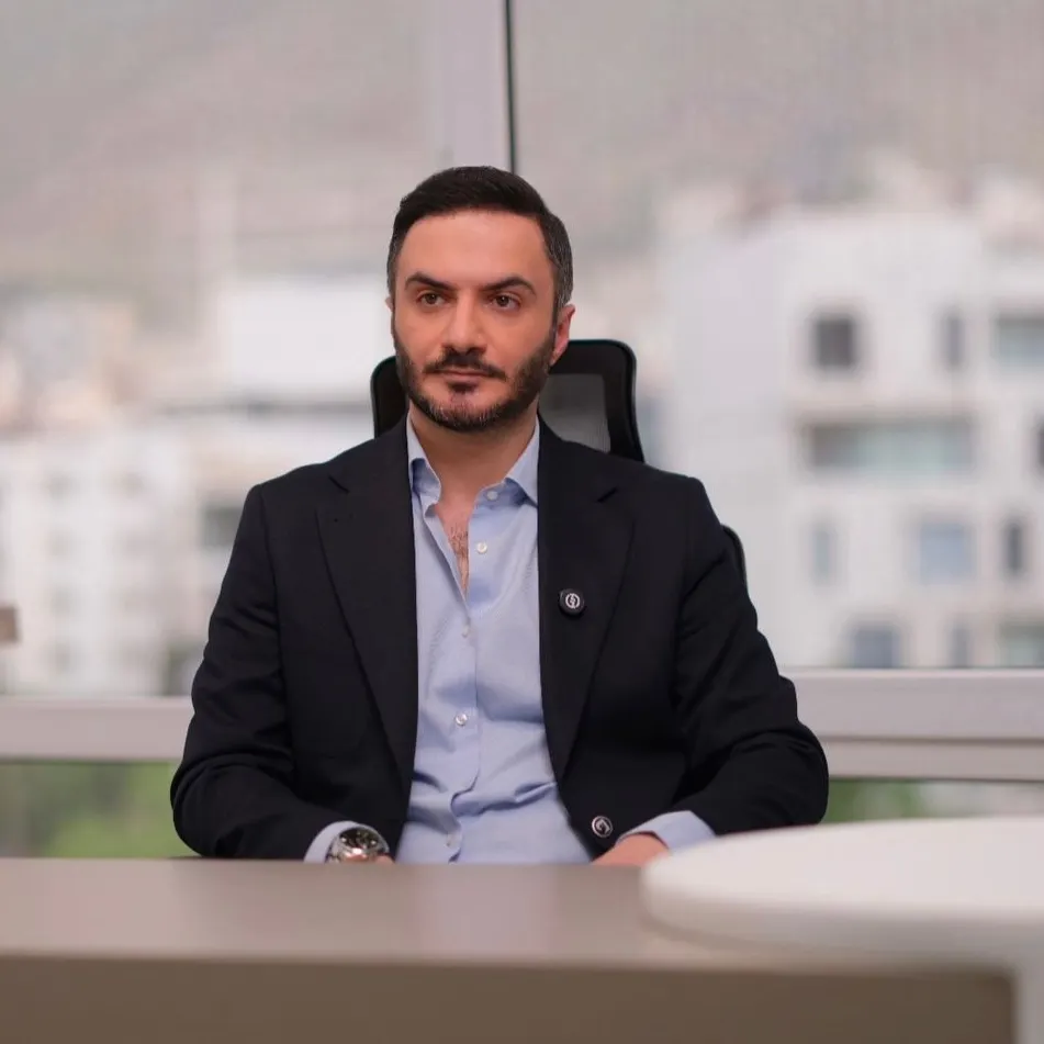 دکتر حامد محمودی