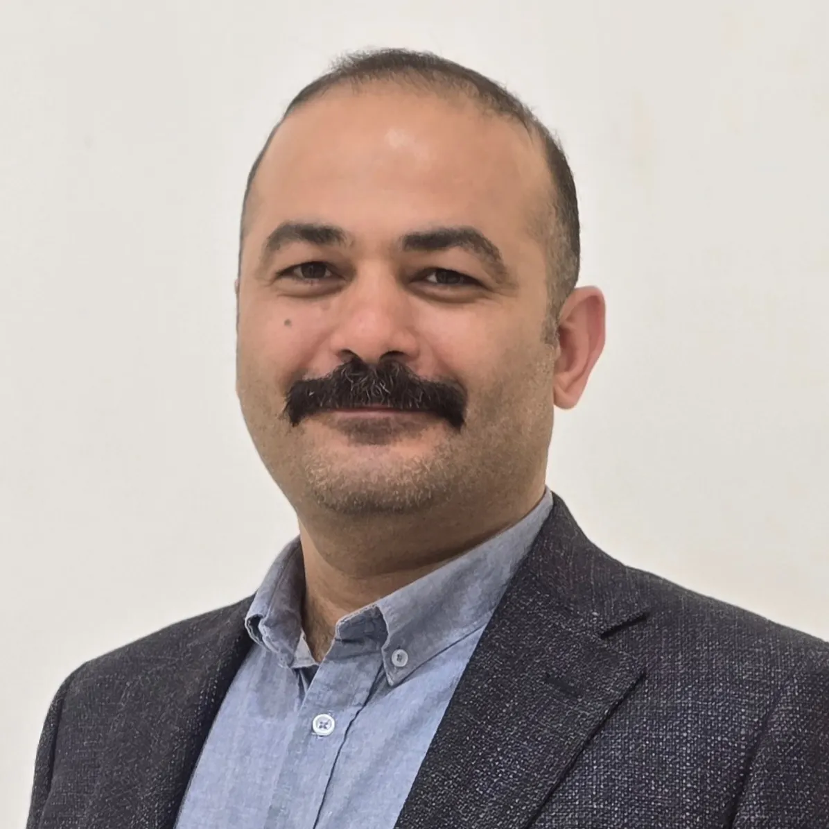 دکتر عنایت اله امیدوار