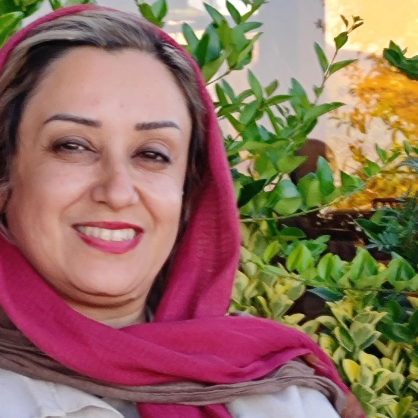 دکتر مریم کامران پور