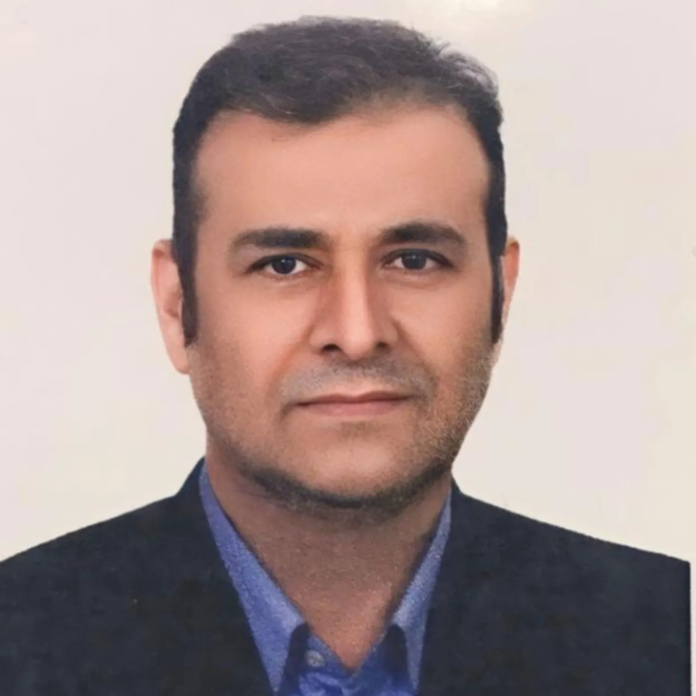 دکتر فرزاد نصیری فر