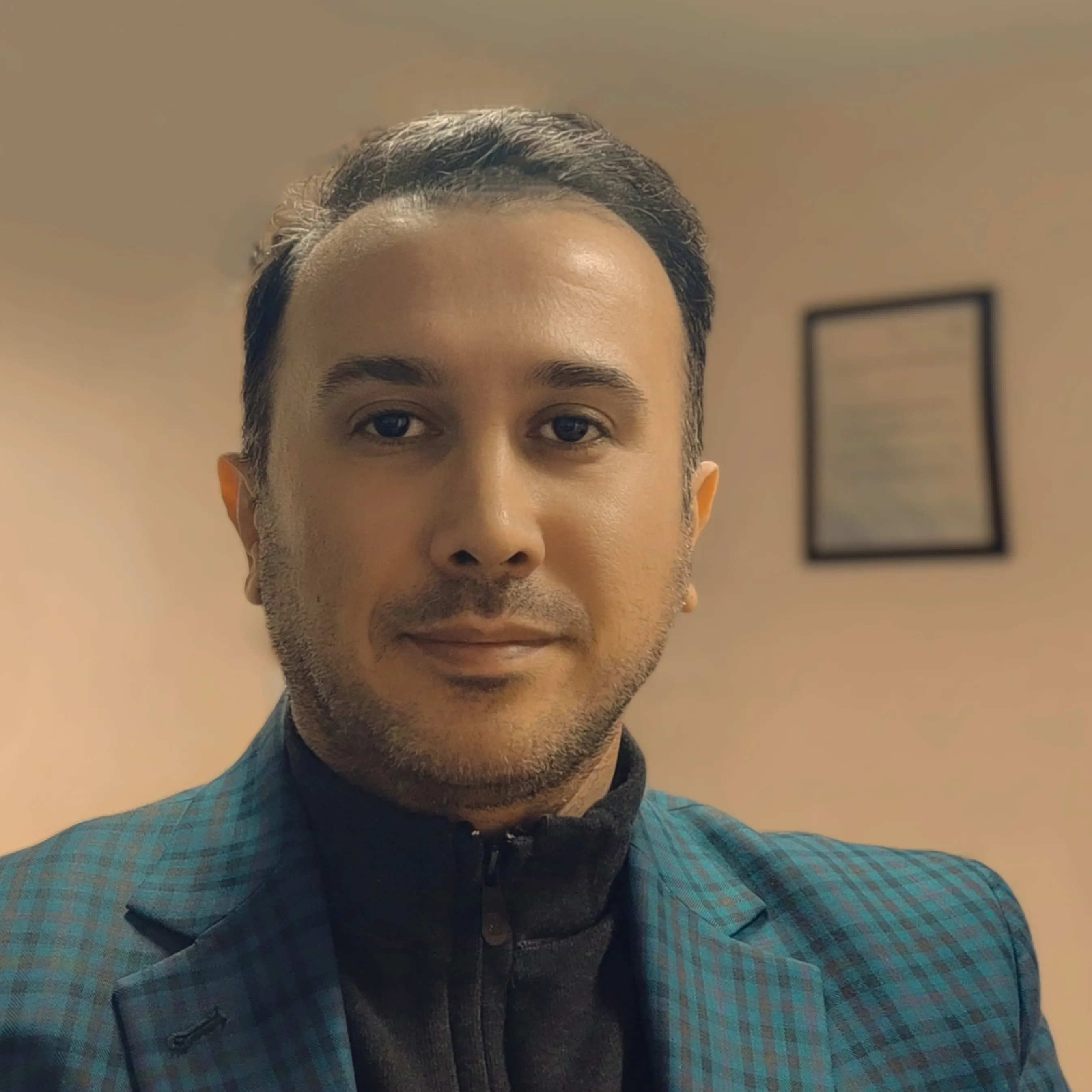 احسان نجفی نیا