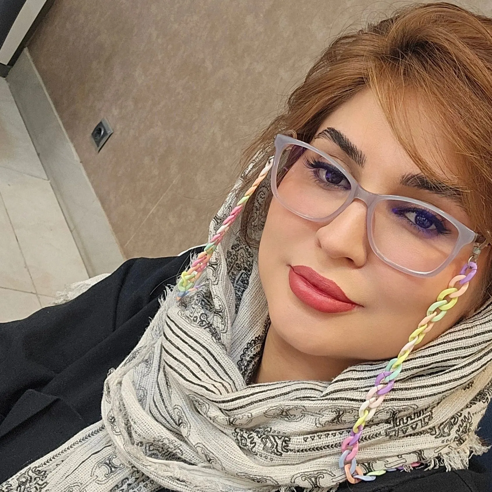 دکتر بهاره سروستانی