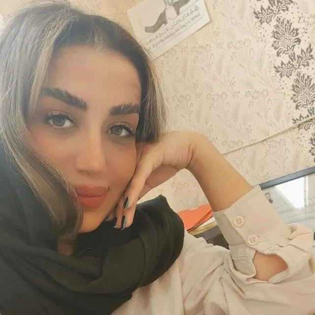مهناز خباززاده