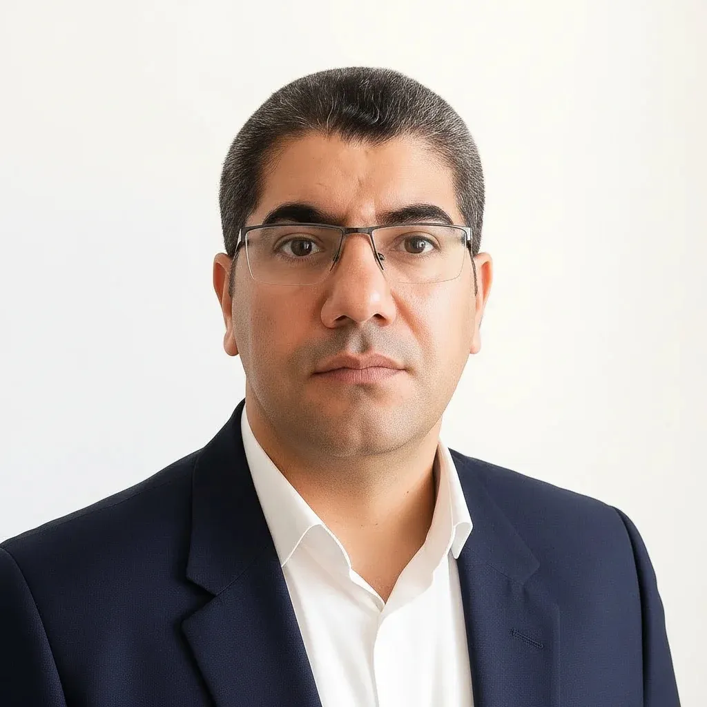 منوچهر رفیعی