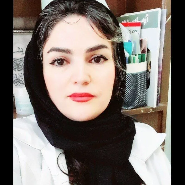 فرح ناز رشیدی