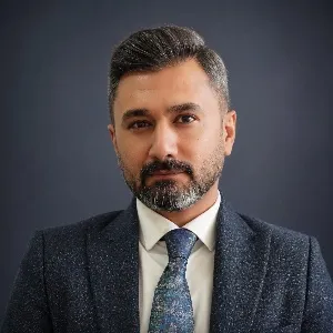 دکتر پیام لطفی