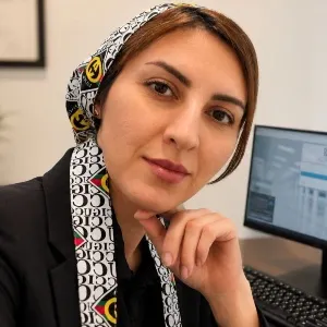 دکتر شیوا کردستانی