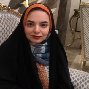 مریم داودی