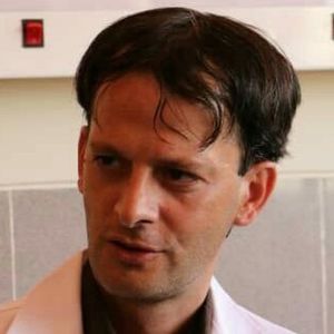 دکتر بابک نجاتی