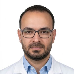 دکتر امین اسکندری دامنه