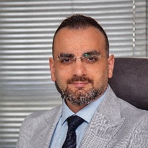 دکتر معراج فروغی اصل