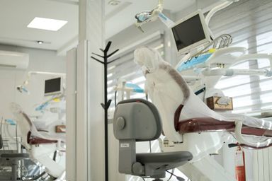 دکتر فرزاد نوری 3