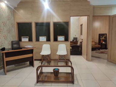نجمه رادنیا 4