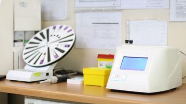 آزمایشگاه نصرت تهران 2