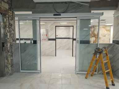 بیمارستان اشرفی خمینی شهر 1