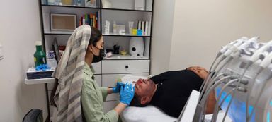 مجموعه درمانگاهی سپامد اصفهان 4