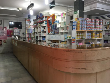 داروخانه دکتر مصداقی نیا کاشان 2