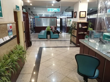 کلینیک کاشت مو نیایش سعادت آباد 2