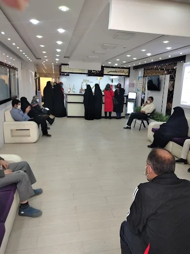 کلینیک زیبایی آدینا قم 1