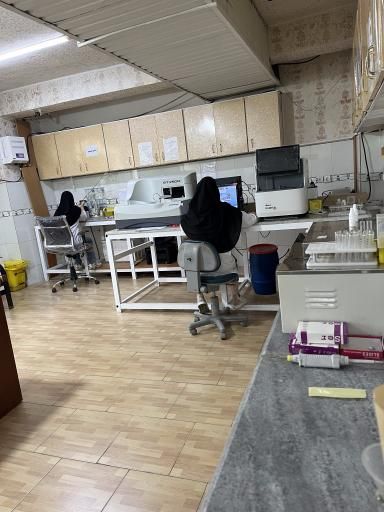 آزمایشگاه وارش ساری 1